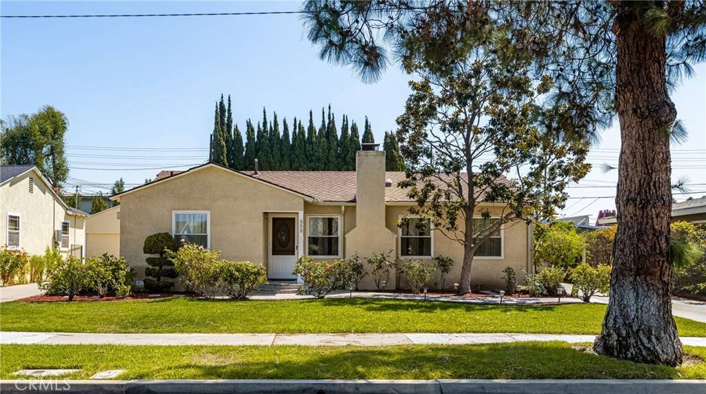 Orange, CA 92866,353 N Shattuck PL