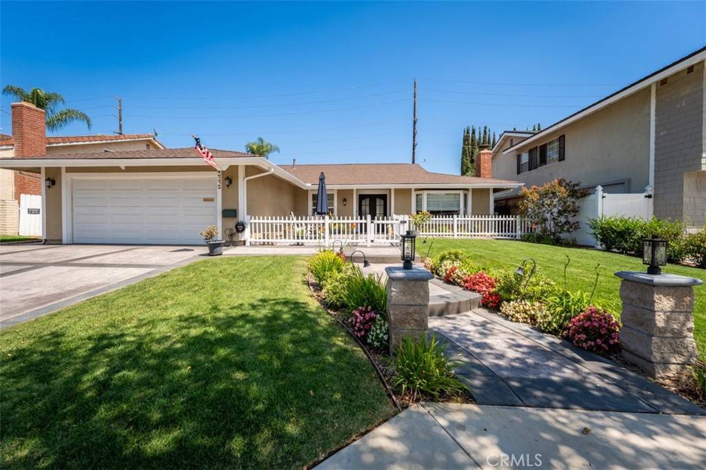 Yorba Linda, CA 92886,4772 Granada DR