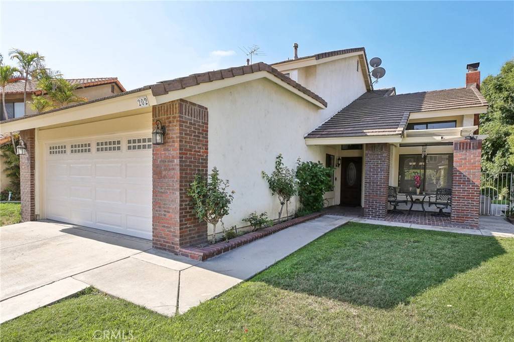 Brea, CA 92821,202 Brookshire PL