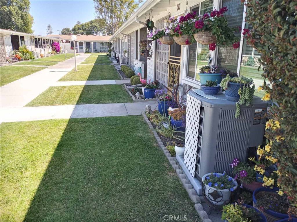 Seal Beach, CA 90740,13930 Church Place #67-B