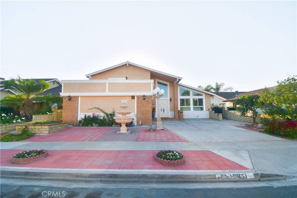 Westminster, CA 92683,15451 S Maryknoll ST