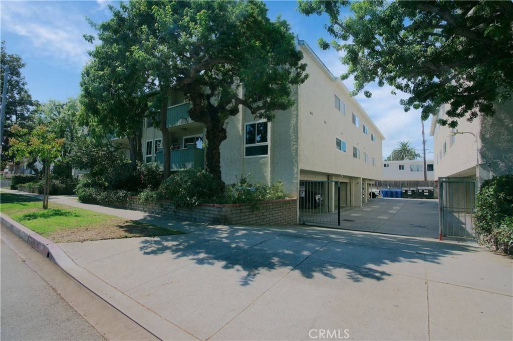 Los Angeles, CA 90034,3649 Glendon AVE #204