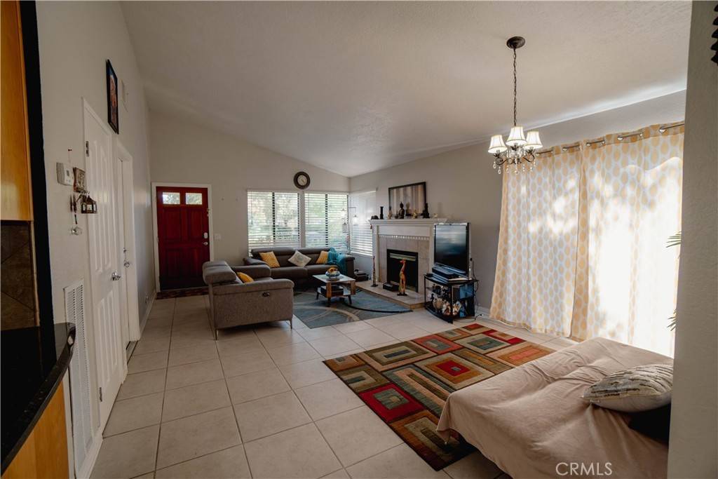 Simi Valley, CA 93063,2252 Oakdale CIR