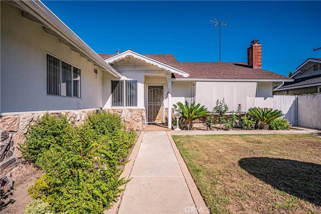 Huntington Beach, CA 92647,15882 Pilgrim CIR