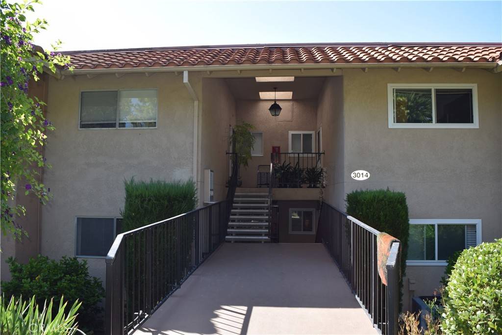 Laguna Woods, CA 92637,3014 A Via Buena Vista #A