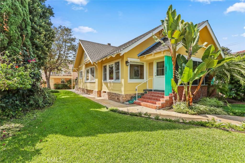 Long Beach, CA 90803,221 Termino AVE