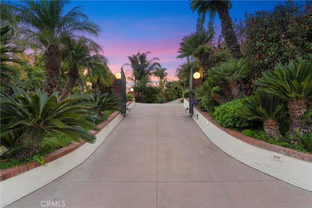 Villa Park, CA 92861,18811 Ridgeview CIR