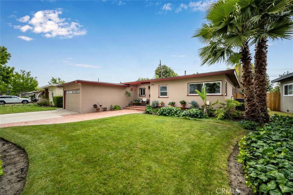Long Beach, CA 90815,6064 E Oakbrook ST