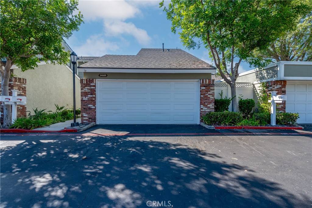 Laguna Hills, CA 92653,24935 Acacia LN #2