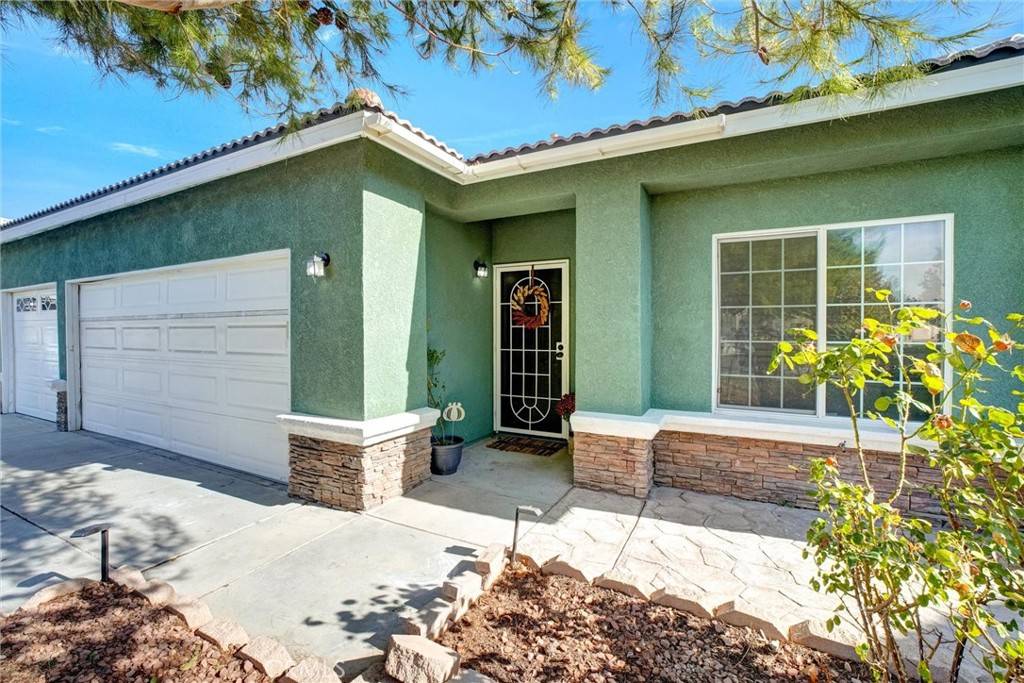 Lancaster, CA 93536,44154 Coral DR