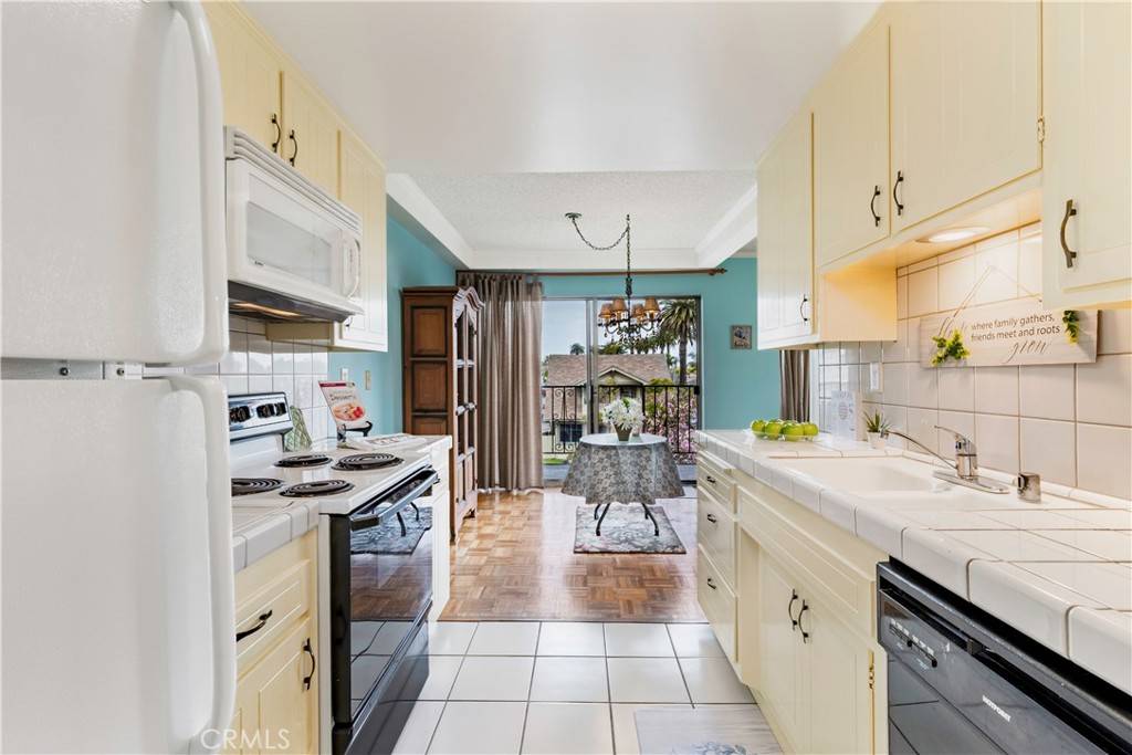 Long Beach, CA 90803,191 Kennebec Avenue #301