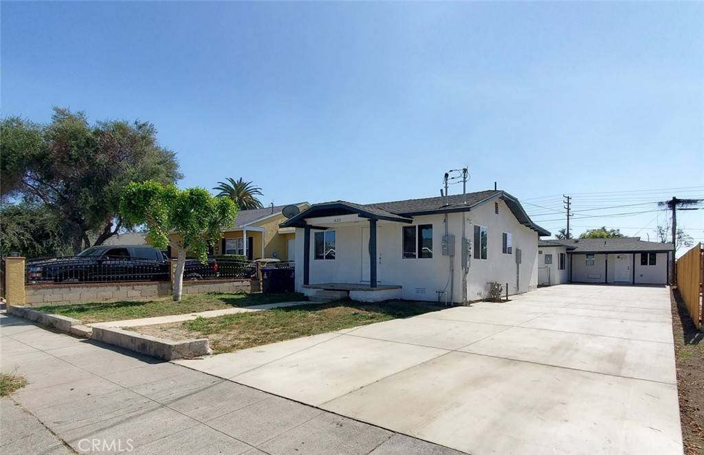 Santa Ana, CA 92703,1622 1624 W 2nd ST