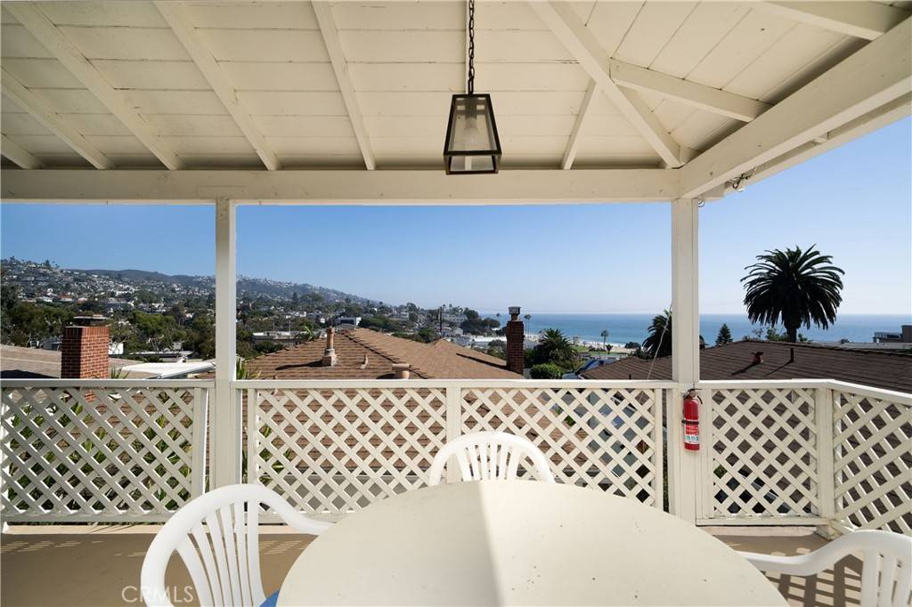 Laguna Beach, CA 92651,210 Cliff DR