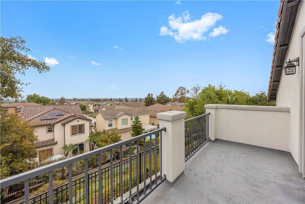 Yorba Linda, CA 92886,17060 Camino Ayala