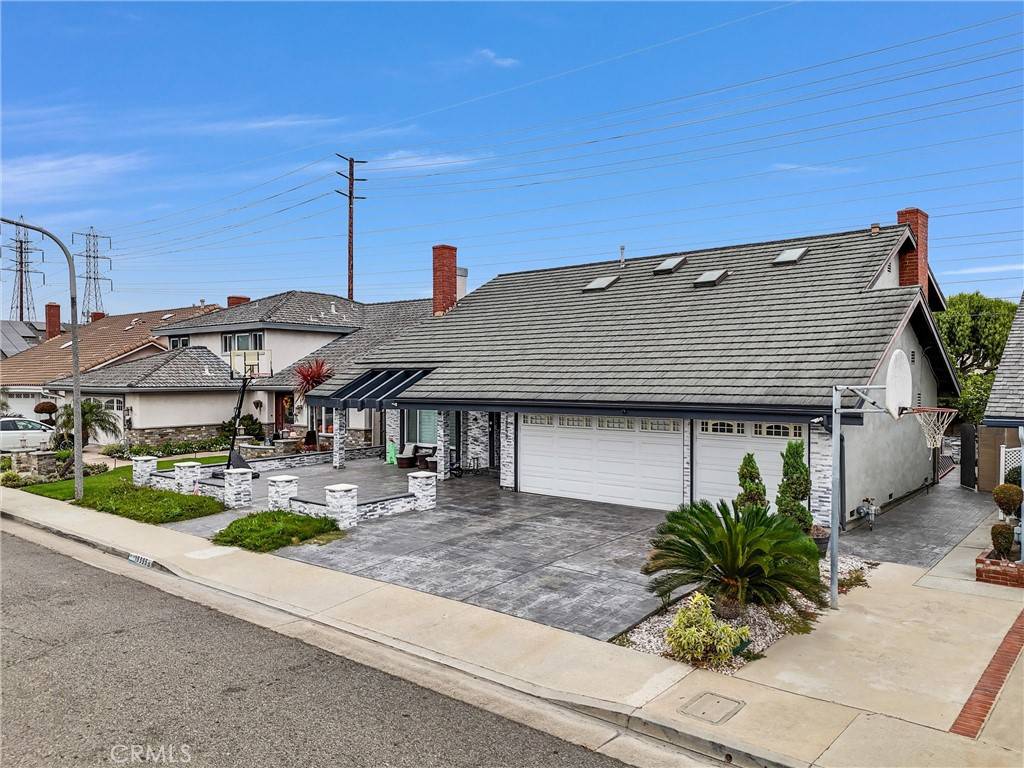 Fountain Valley, CA 92708,18596 Santa Isadora ST