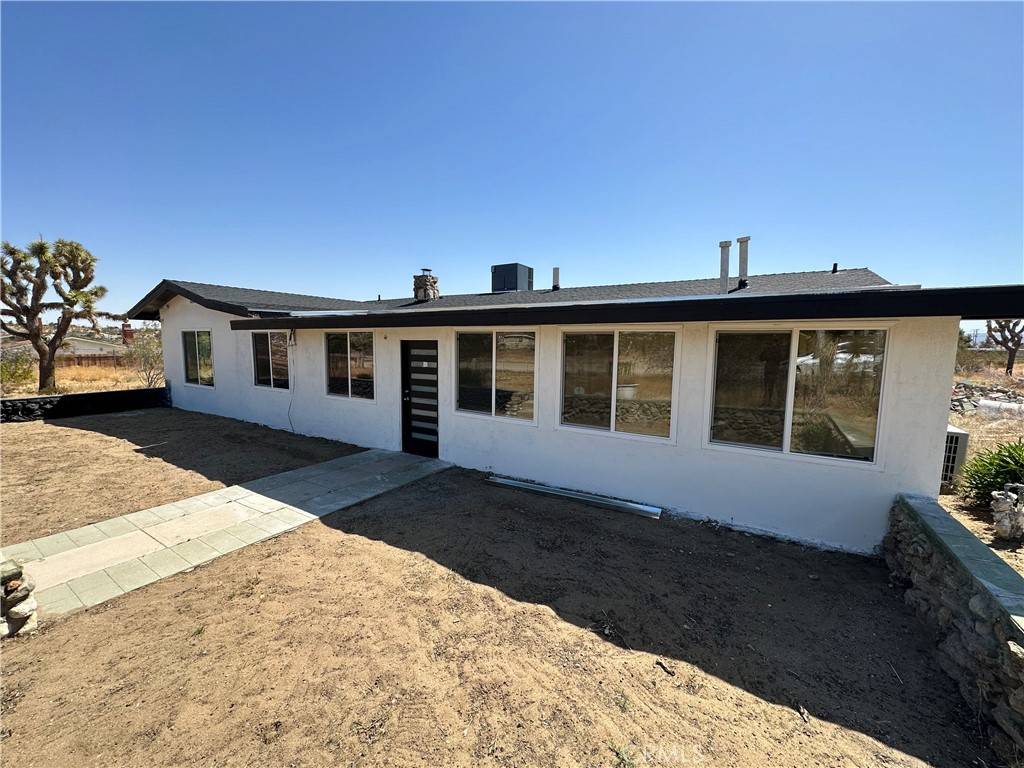 Yucca Valley, CA 92284,6459 Ruth DR