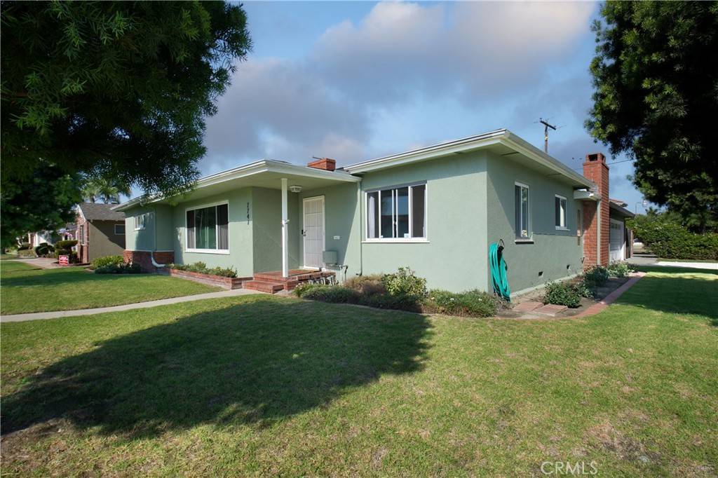 Downey, CA 90241,7747 Cecilia ST