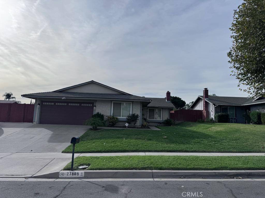 Highland, CA 92346,27888 Rainbow LN