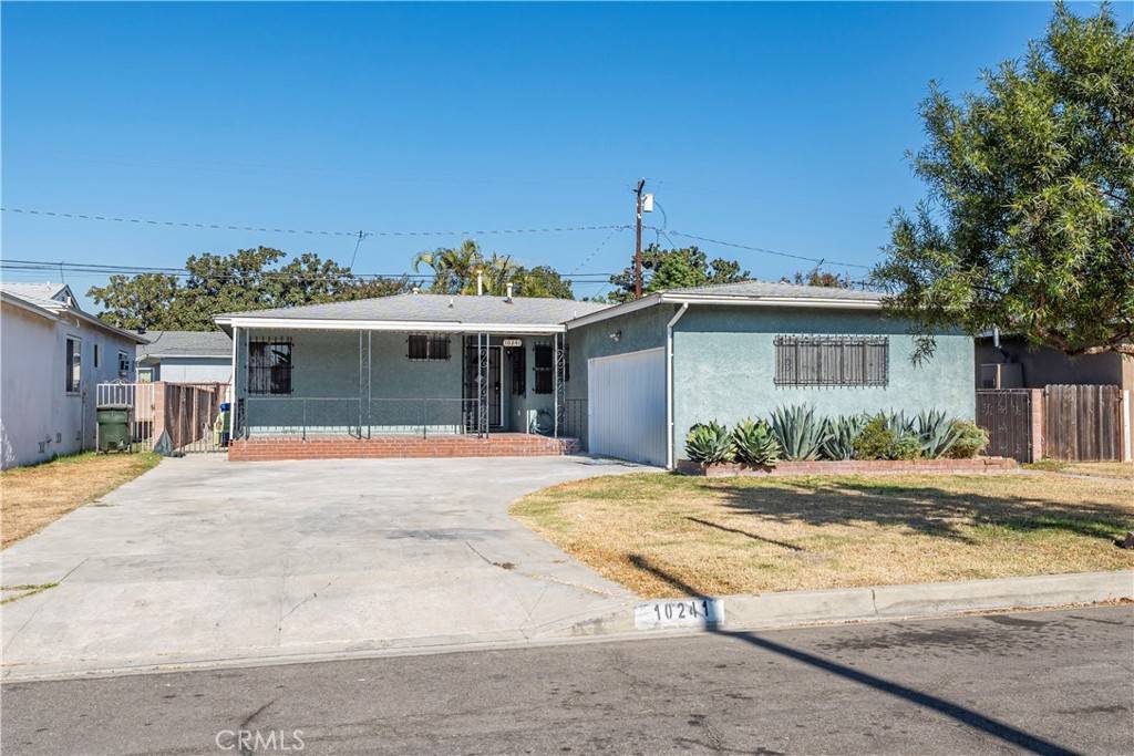 Downey, CA 90242,10241 Belcher ST