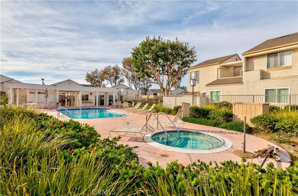 Laguna Niguel, CA 92677,29105 Via Cerrito #37