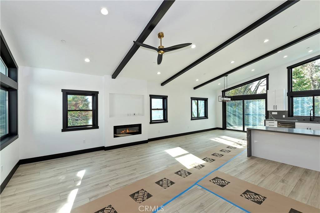 Big Bear Lake, CA 92315,556 Lucerne DR