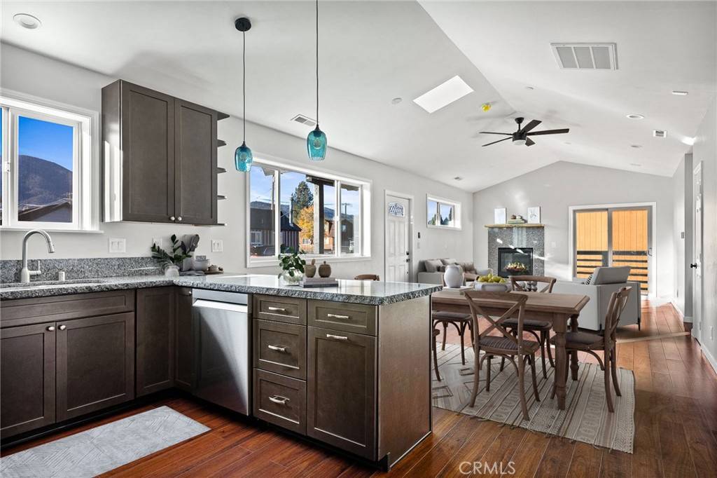 2217 Juniper LN Big Bear City, CA 92314