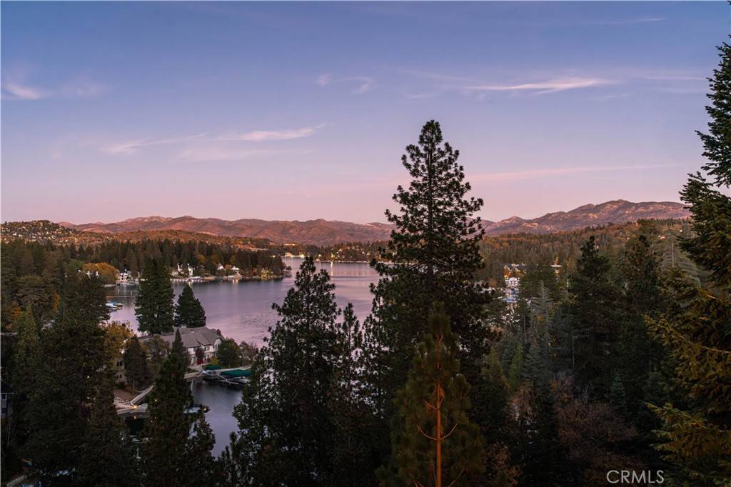 Lake Arrowhead, CA 92317,27376 N Bay RD