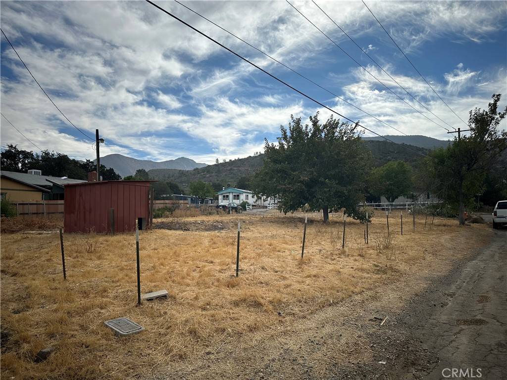 Bodfish, CA 93205,1 Pioneer PL