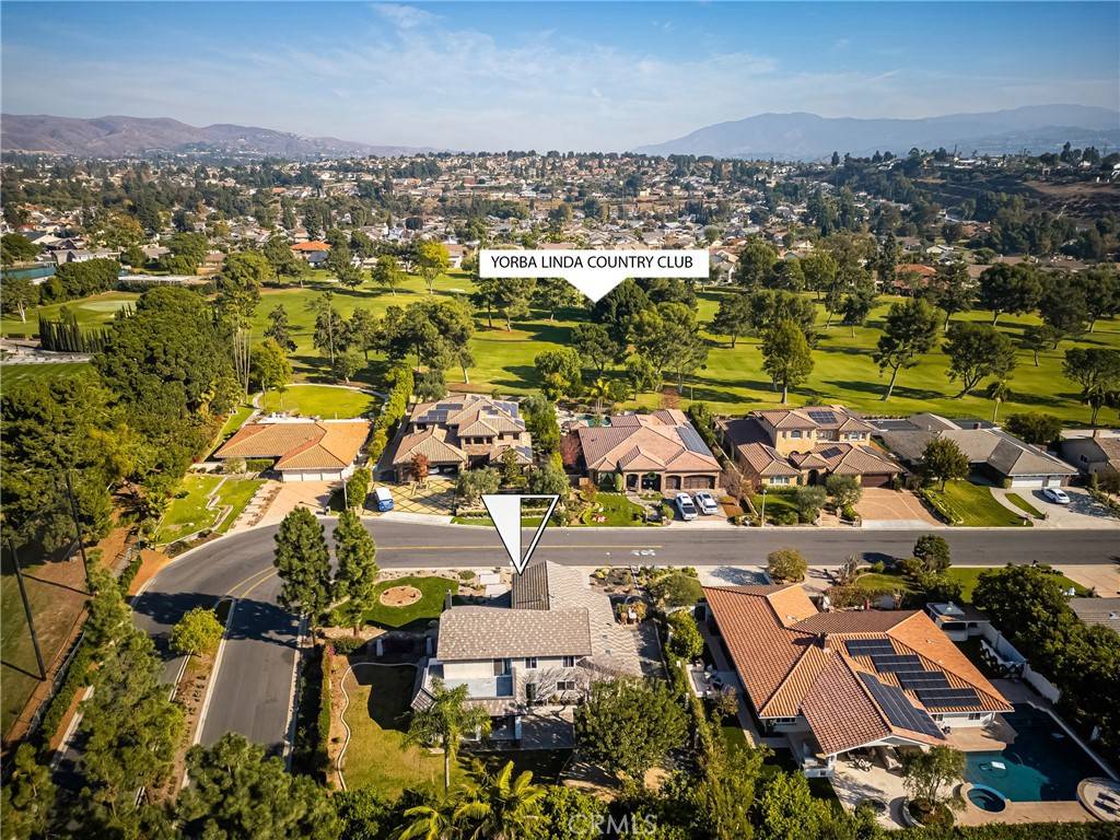 Yorba Linda, CA 92886,6001 Foxfield LN