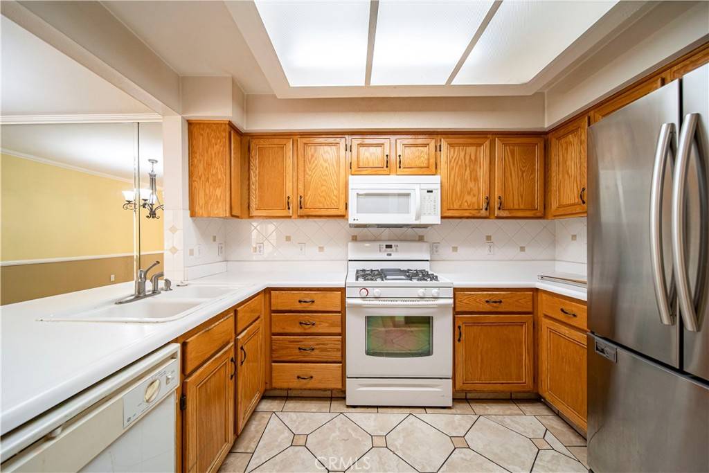 6358 Gage AVE #108 Bell Gardens, CA 90201