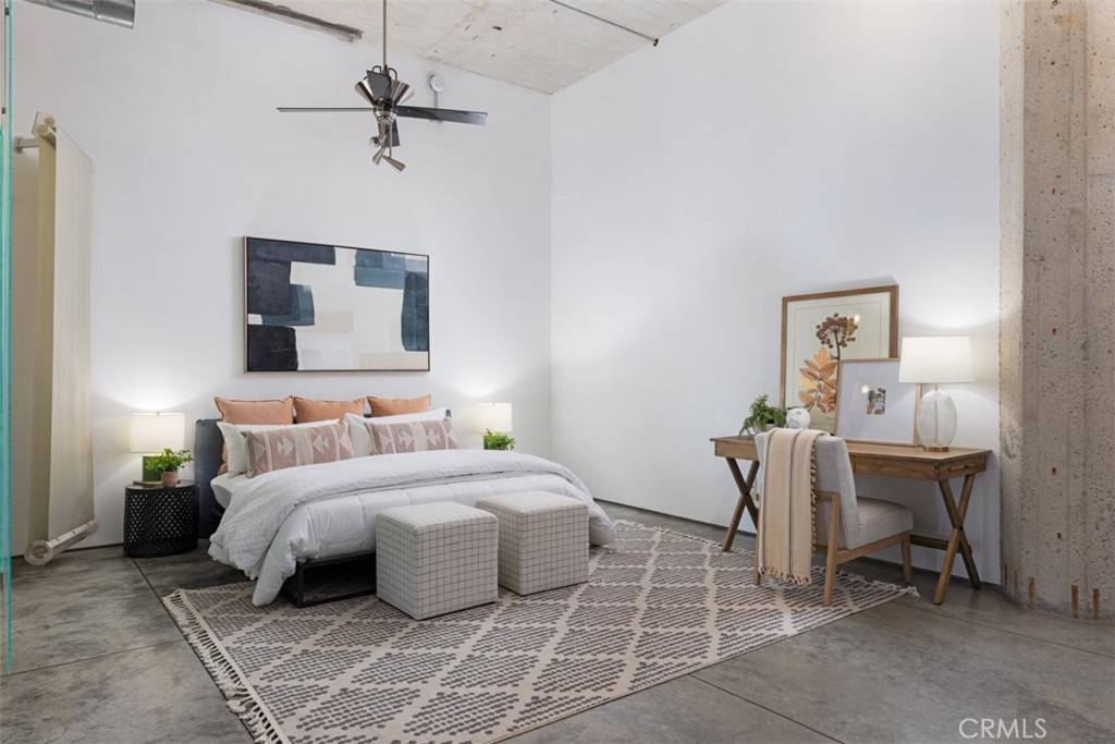 115 W 4th ST #408 Long Beach, CA 90802