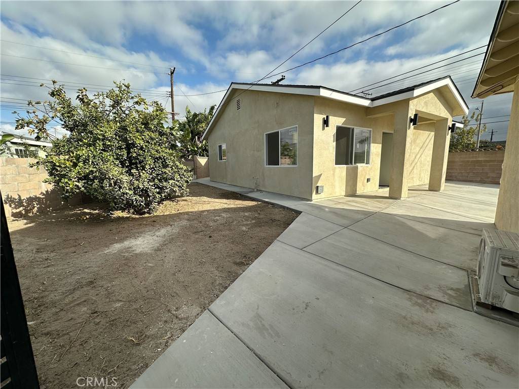 Westminster, CA 92683,8489 Emerado PL