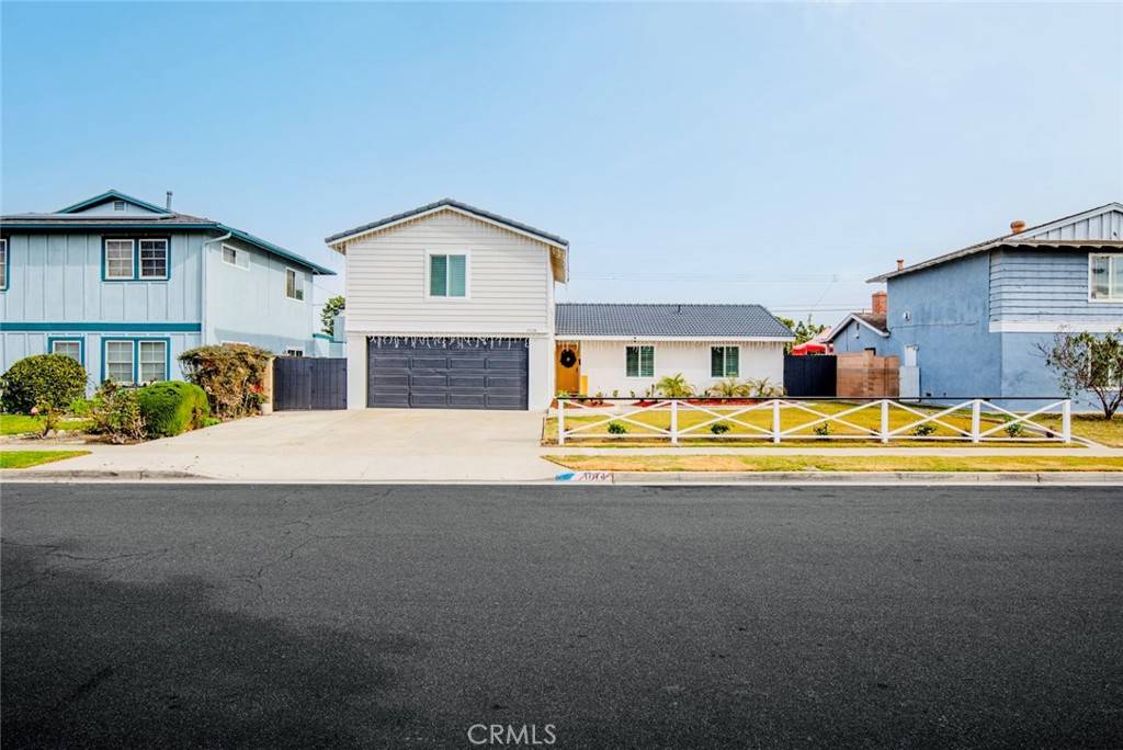 Fountain Valley, CA 92708,17174 Santa Madrina ST