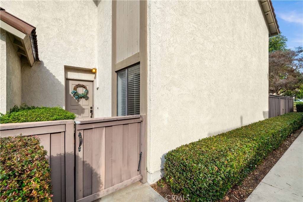 Fullerton, CA 92833,2667 Monterey PL