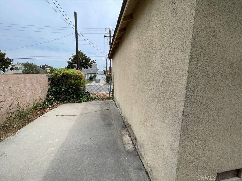 Whittier, CA 90604,14445 Reis ST