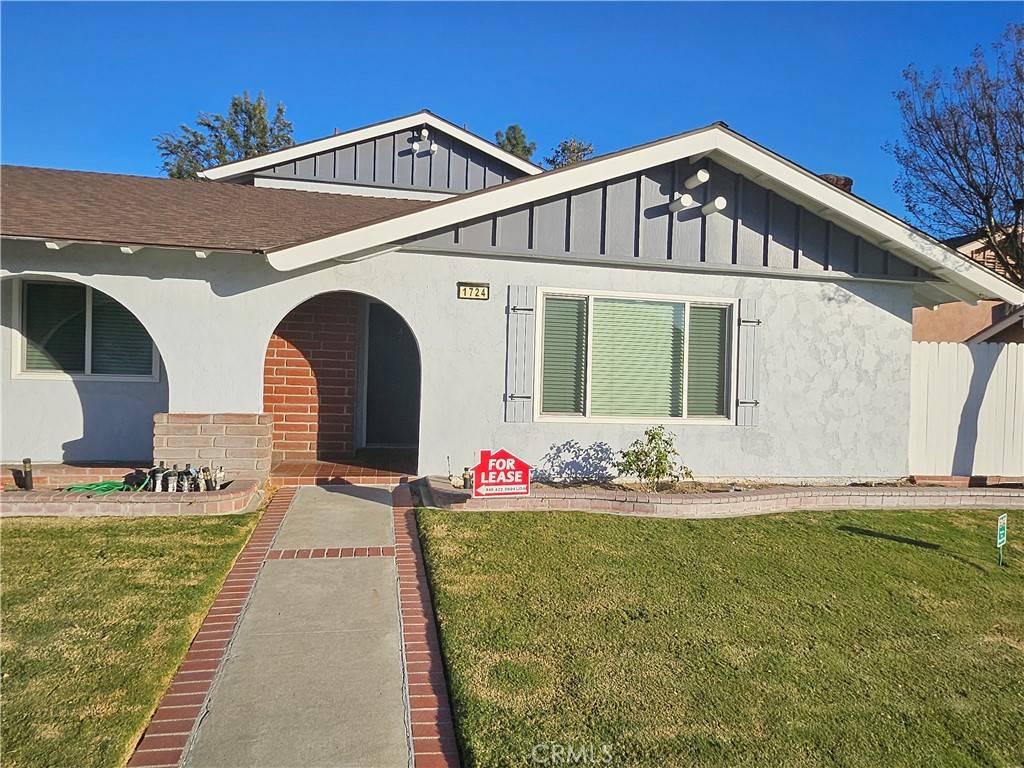 Fullerton, CA 92833,1724 Via Mirada #A