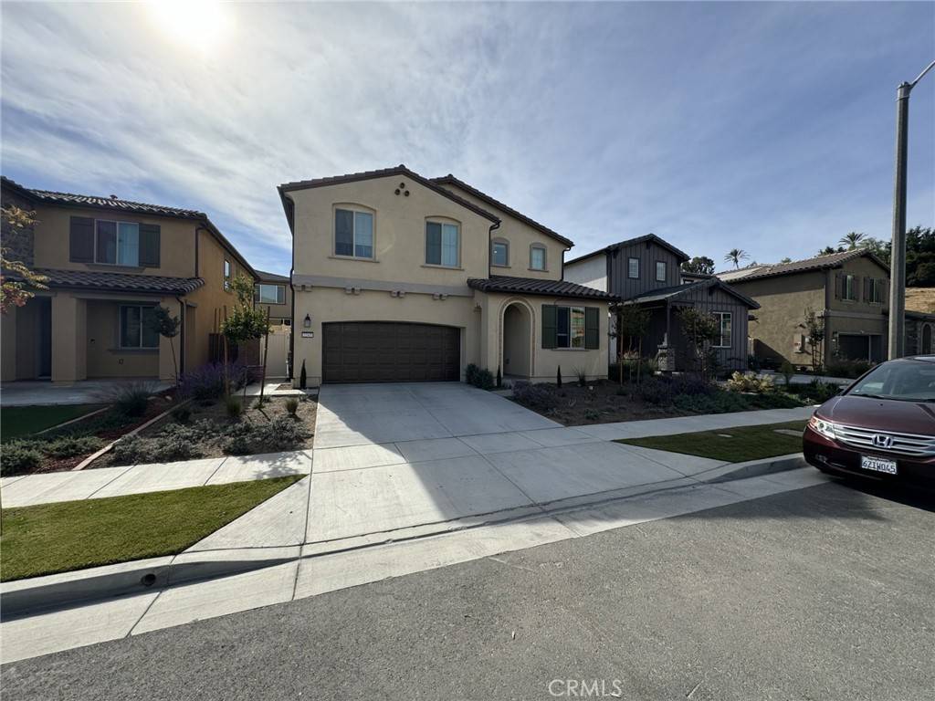 Corona, CA 92883,2243 Yuzu ST