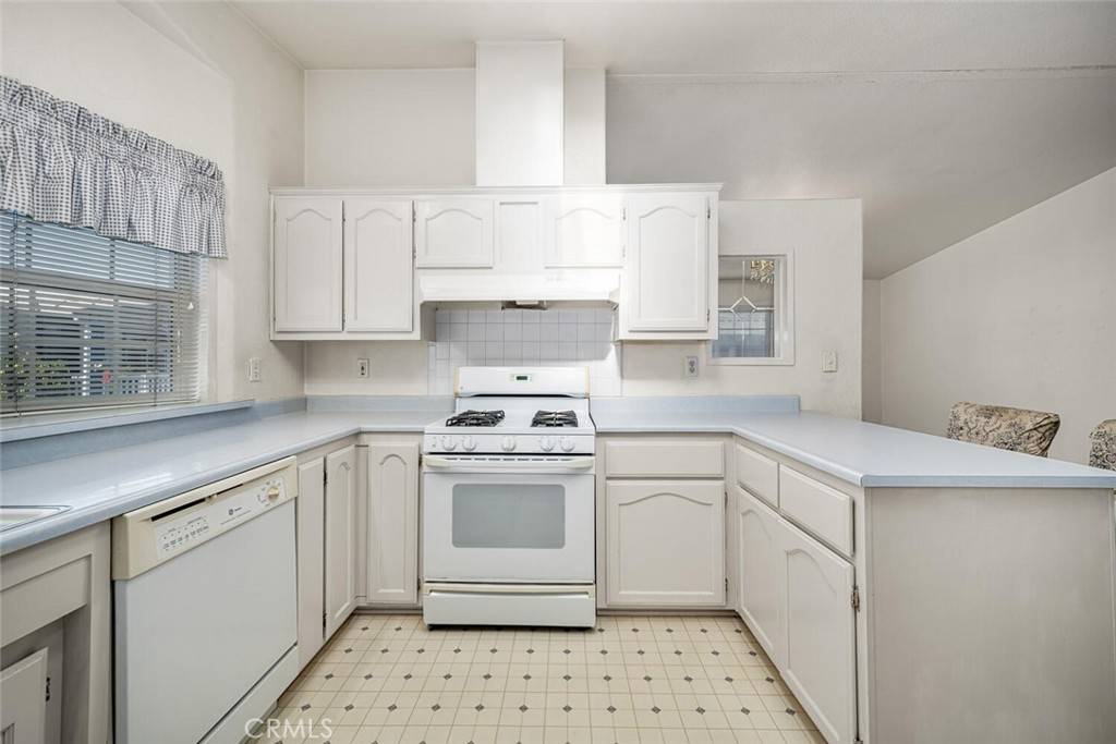 Huntington Beach, CA 92649,5200 Heil Ave. #63