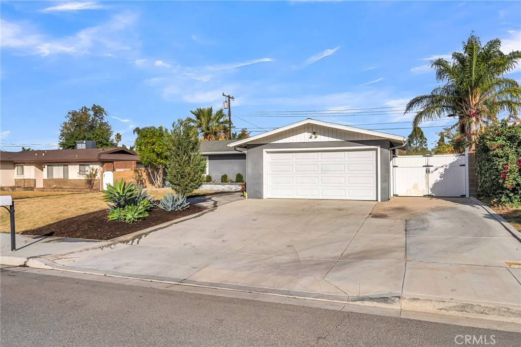 Riverside, CA 92503,3237 Layton CT