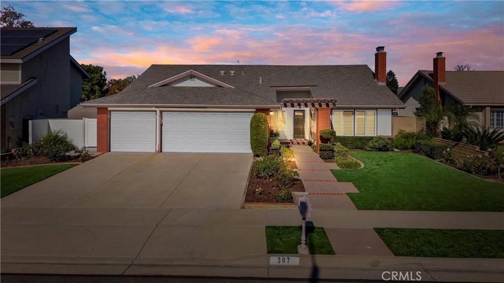 Placentia, CA 92870,307 Teton CIR