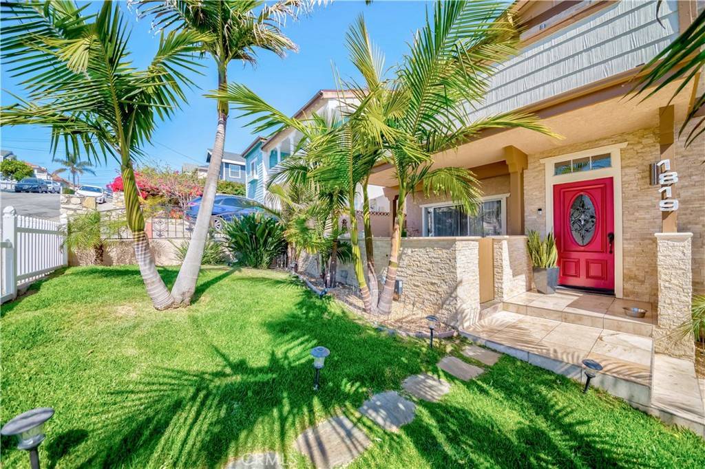 Redondo Beach, CA 90278,1819 Pullman LN #A