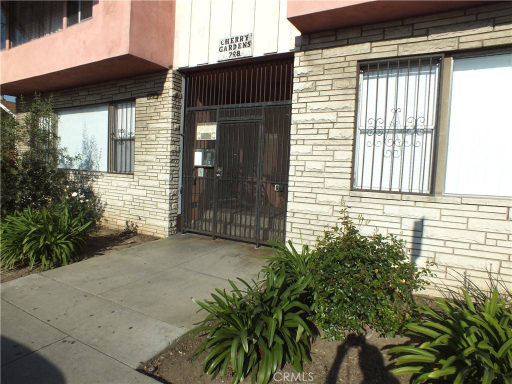 Long Beach, CA 90813,728 Cherry AVE #11