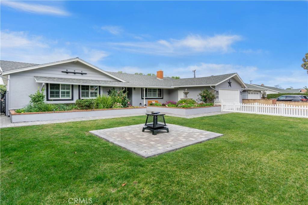 Orange, CA 92865,1750 N Lincoln ST