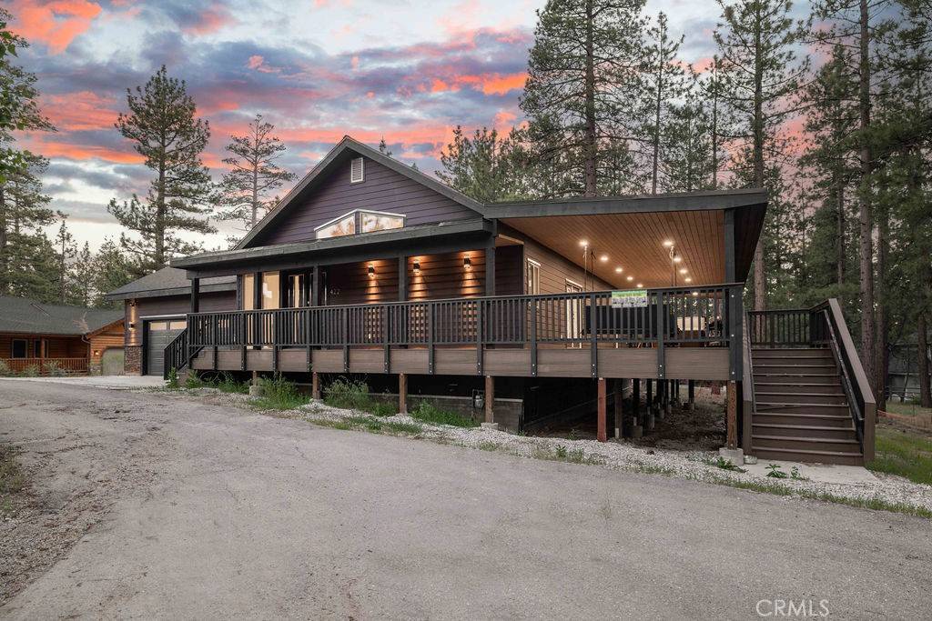 Big Bear Lake, CA 92315,422 Shady LN