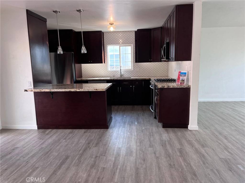 Oxnard, CA 93033,3548 S C ST