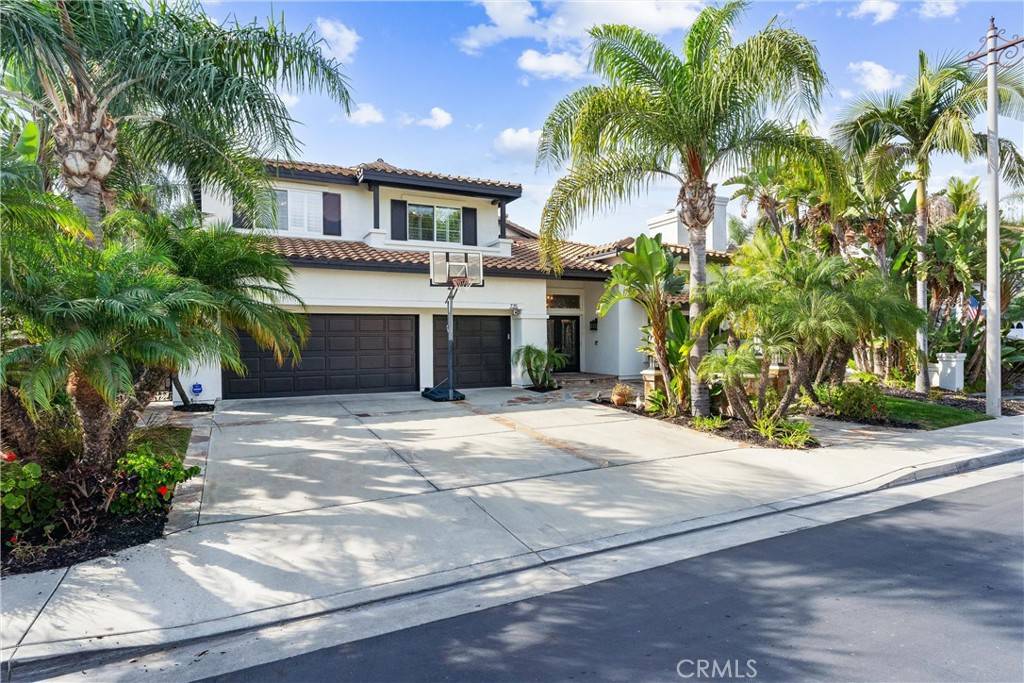 Anaheim Hills, CA 92808,735 S Canyon Mist LN