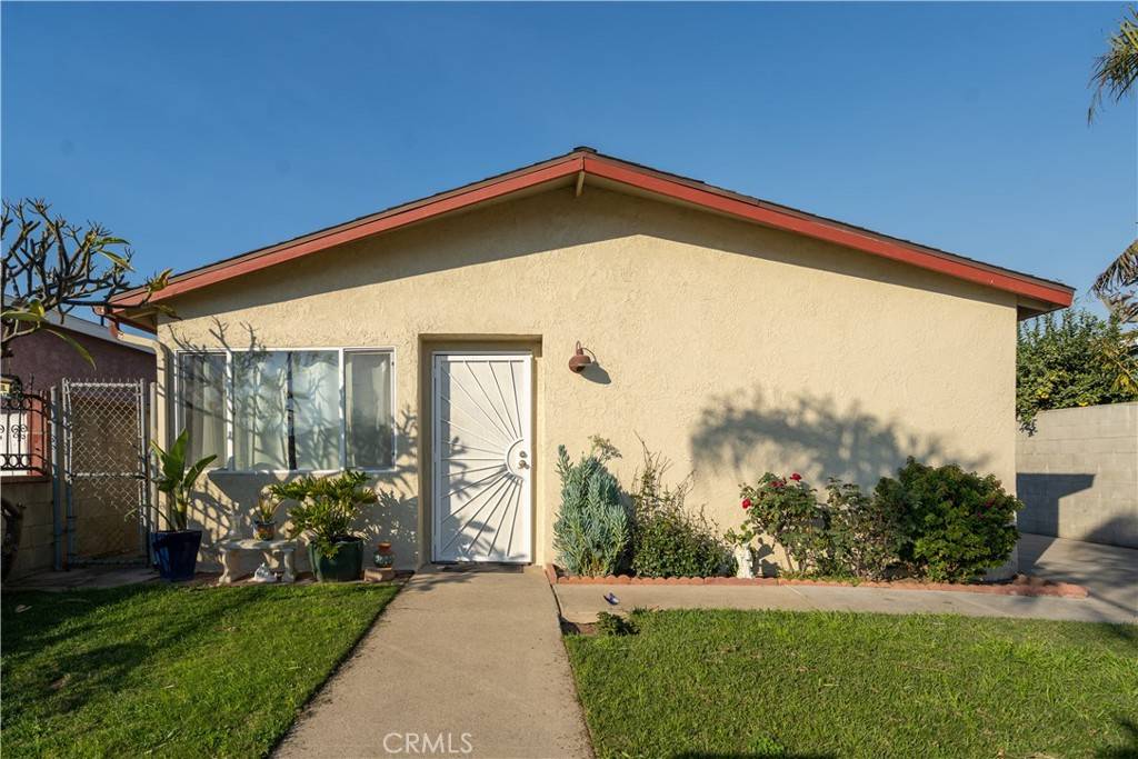 Wilmington, CA 90744,1119 E M ST