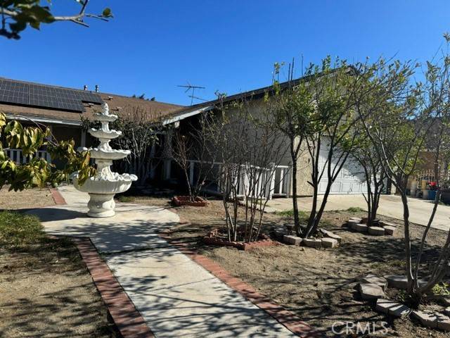 Fontana, CA 92335,9965 Ironwood CT