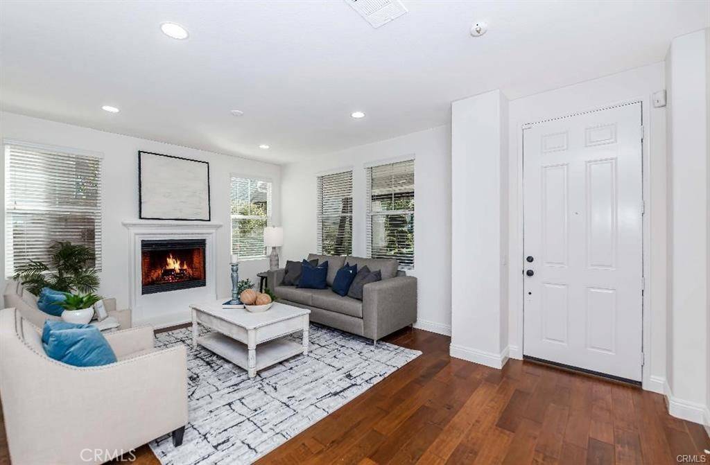 Ladera Ranch, CA 92694,5 Tango LN