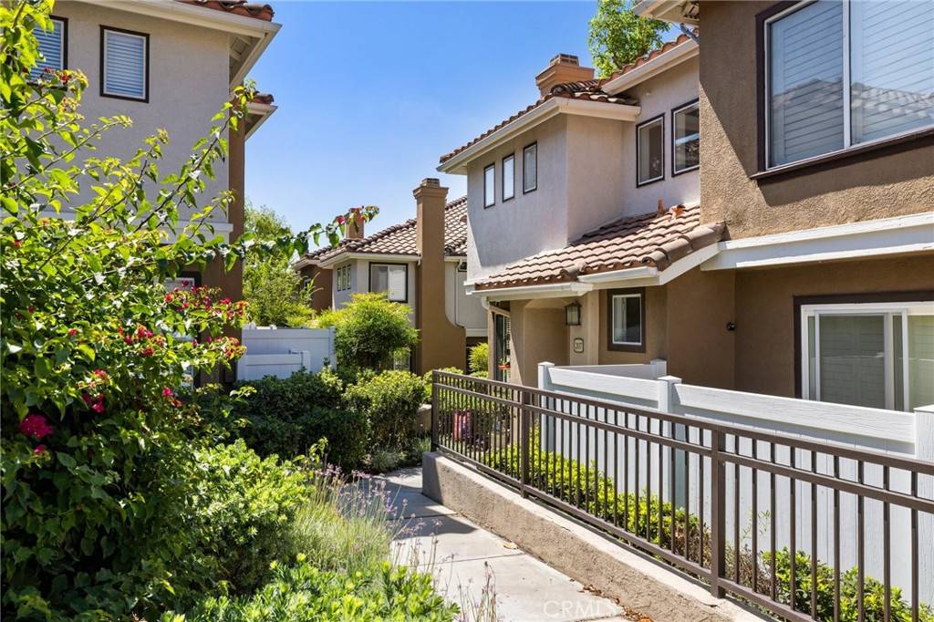 Mission Viejo, CA 92692,207 Valley View TER